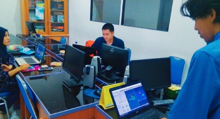 Pelatihan Game Development Unikom Bandung